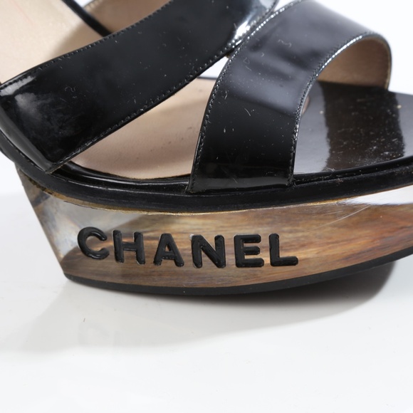 Chanel Vintage Black Logo Lucite Led  Platform SandalsPatent Leather Heels - Picture 11 of 14